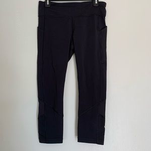 Lululemon black capris
